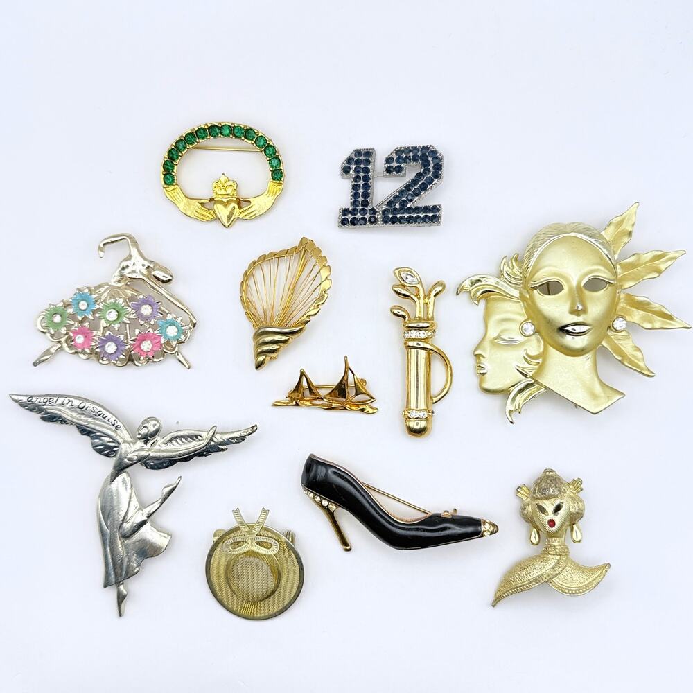 Lot of 11 Vintage figural Brooches Sailboat shoe Hat Golf Shell 12 Woman Hands